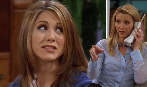 Phoebe's uterus is examined for implantation of the embryos. Friends: Phoebe Buffay phone blunder exposed from iconic ...