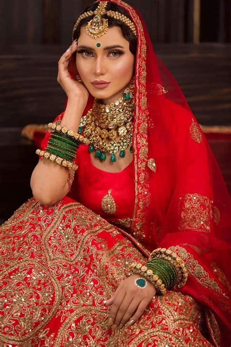 Pin By Anita Khan On Wedding Photography Wedding Photography Fashion Saree
