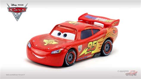 Spielzeug Disney Cars Lightning Mcqueen With Racing Wheels Synthetic