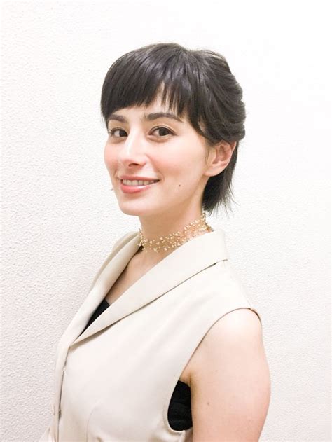 【引用元画像】 00:00:00.00 → ・ホラン千秋オフィシャルブログ「chiaki's canvas」powered by ameba ht. おいしょー。 | ホラン千秋, 千秋, 美人 アナウンサー