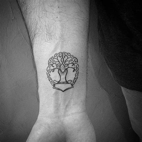 See more ideas about viking tattoos, traditional viking tattoos, tattoos. Idées tattoo : Mythologie Nordique - Beachbrother Magazine