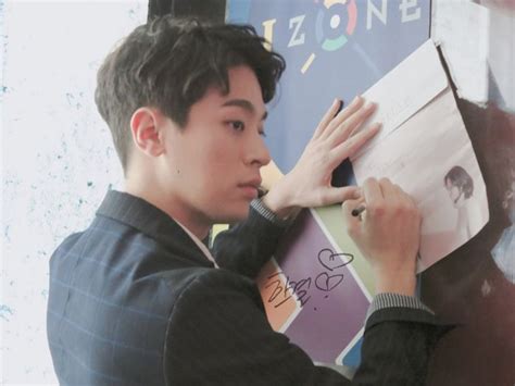 이 갤러리가 연관 갤러리로 추가한 갤러리. 흔한 듯 하지만 실제로 존재하면 '인기' 엄청 많을 '훈남 ...