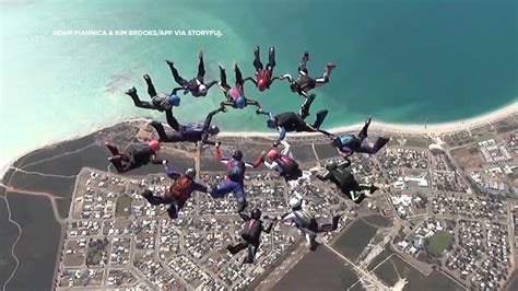 Epic All Female Skydiving Team Pulls Off Record Formation Jump Abc7