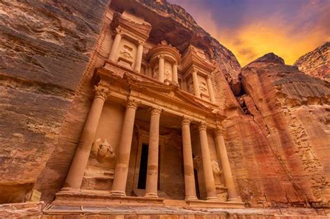 Things To Do In The Ancient City Of Petra Flydubai