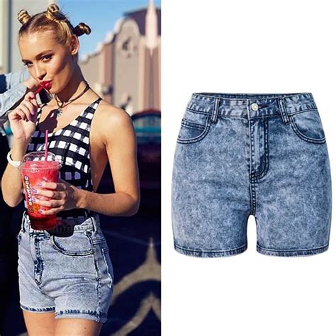 2018 Women Clothing High Waist Tight Elastic Pure Cotton Washed Snow Denim Shorts Female Casual