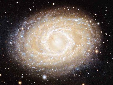 Ngc 2608 also known as arp 12 is a barred spiral galaxy located 93 million lightyears away in the constellation cancer the crab it is 62000 lightyears. Galaxia Espiral Barrada 2608 / galaxias espiral barrada | 1cursob15 / Es denomina galàxia ...