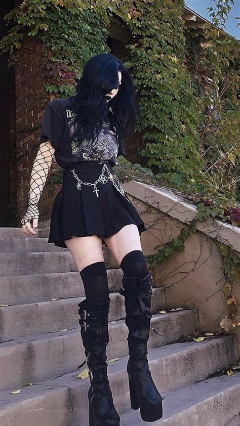 Pin By Spiro Sousanis On Dahliawitch Edgy Outfits Alternative
