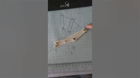 Mecanismo De 6 Barras Para Obtener Las Posiciones C1 D1 Y C2 D2 Sin La