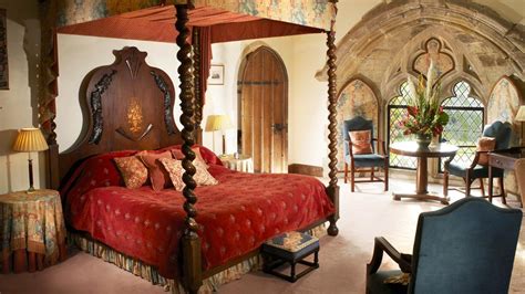 Medieval Royal Bedroomghantapic