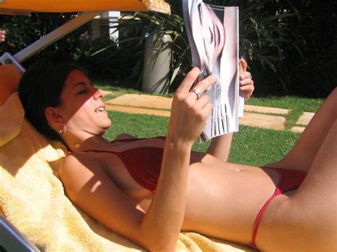 Amateur Preggo Milf Shows Her Belly Naked XXX Porn Album 24646