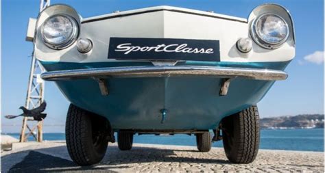 Unlike the regular amphibious car for sale in the market, this motorcycle performs feats that would never have been thought possible on two wheels. 1962 Amphicar Amphibious Car | Classic Driver Market ...
