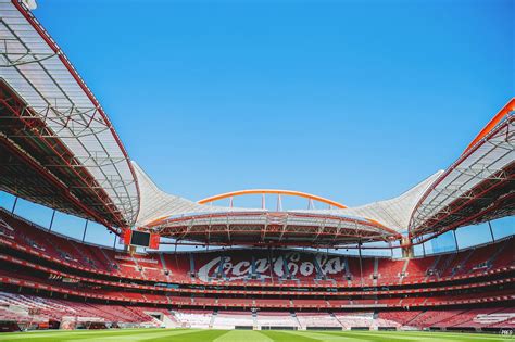 Au Stade - Estádio da Luz (Benfica Lisbonne) - footpack.