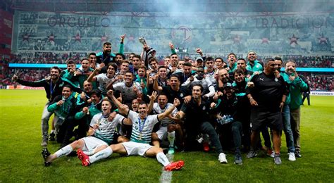 Santos laguna finished 5th in the. Santos Laguna, nuevo campeón de la Liga MX tras empatar 1 ...