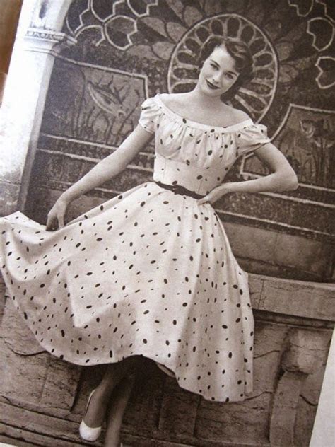 june 1957 fifties fashion classic dress style vintage fashion