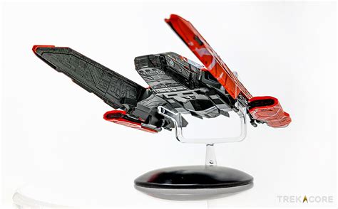 Review — Eaglemoss Star Trek Picard La Sirena Starship Model