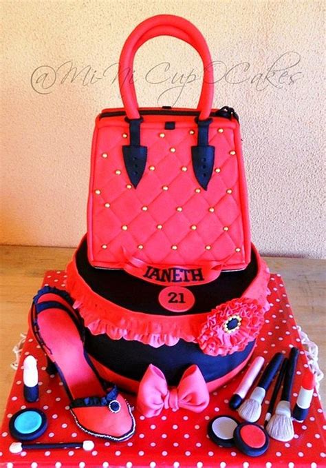 Red Bag Cake Decorated Cake By Noni Wardani Cakesdecor