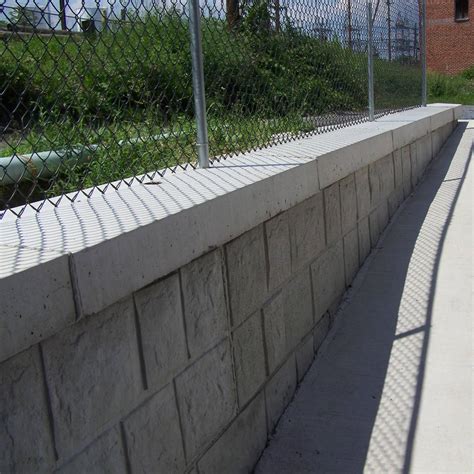 Solid Concrete Block Ecology Nitterhouse For Garden Enclosures
