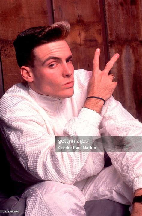Portrait Of Singer Vanilla Ice Backstage At A Club In Minneapolis News Photo Getty Images