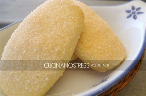 250 g di farina bianca di tipo 00. Cucinanostress : BISCOTTI PER IL LATTE