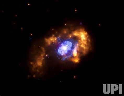 Photo Chandra X Ray Observatory Captures Photos Of Unstable Star Near