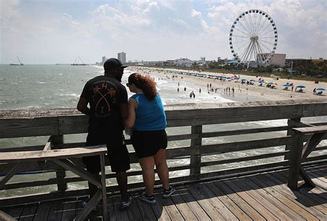 Couple Accused Of Filming Public Sex At Myrtle Beach Ferris Wheel