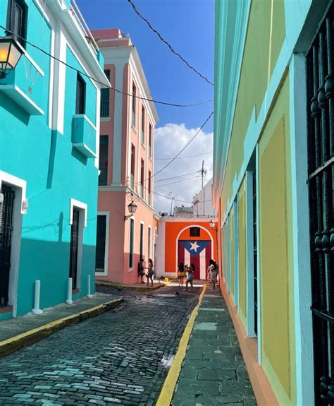 Recorremos La Empedrada Y Colonial San Juan De Puerto Rico