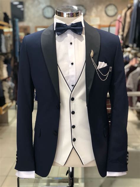Tuxedos For Weddings Groom