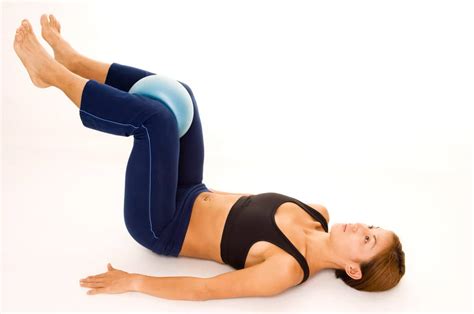 7 ejercicios isométricos que eliminan la flacidez de tus piernas