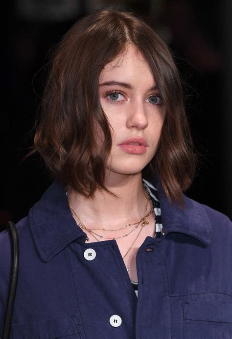 Iris Law At The Burberry Show During The London Fashion Week Celeb Donut