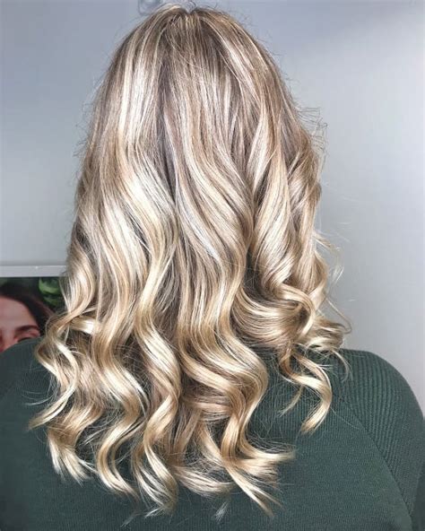 Beige Blonde Hair All You Need To Know Hairstylecamp
