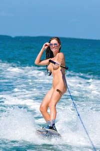 Naked Women Water Skiing Hot Nude Hot Sex Picture