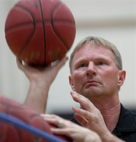 Jack takes it to a whole other level, said wabash coach kyle brumett. Free-Throw Records Fall With the Flick of His Wrists - The ...