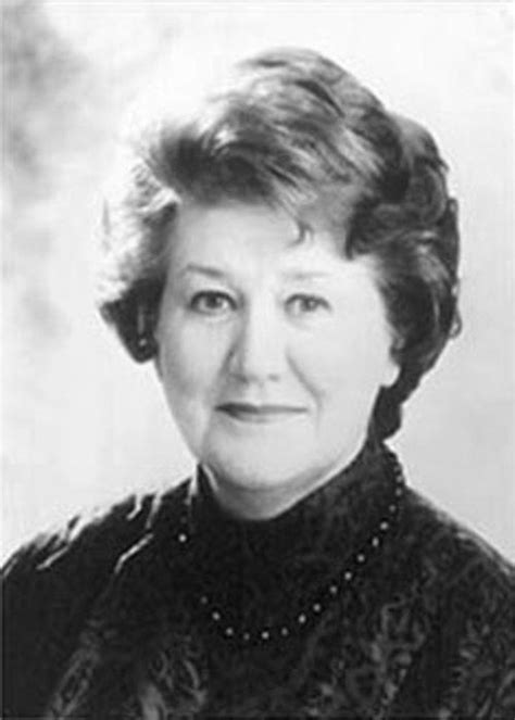 Patricia Routledge February 17 1929 British Actress Probably Best