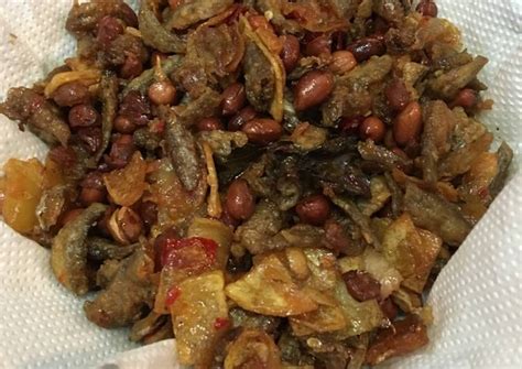 Resep dan cara membuat tempe kriuk yang lezat dan renyahnya . Resep Kering kentang ikan wader oleh Alfia Rizal - Cookpad