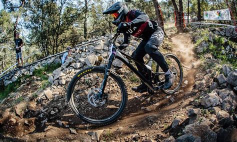 How can i watch live coverage of the 2019 mountain bike world championships? Unno Ever superlight limited edition carbon downhill bike ...