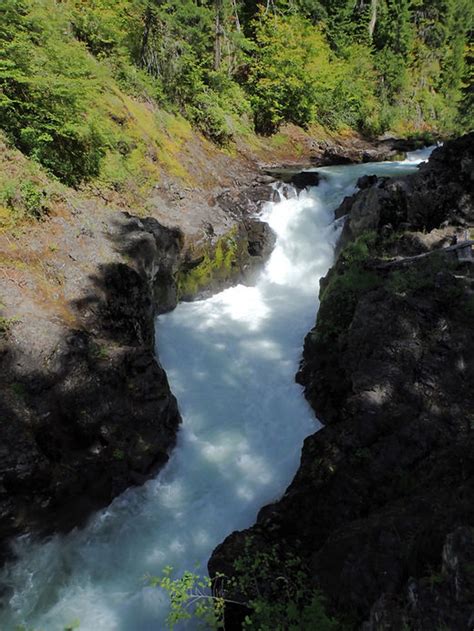 Knob Falls Hiking In Portland Oregon And Washington