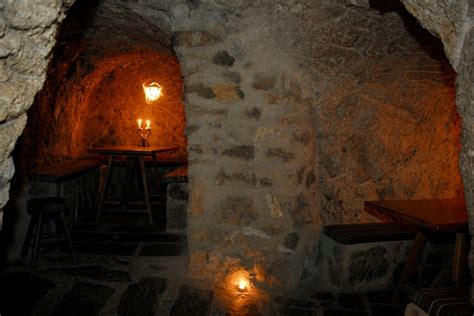 Die Schönsten Höhlen Restaurants