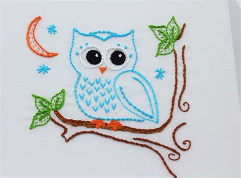 Download big B: Owl Embroidery Pattern