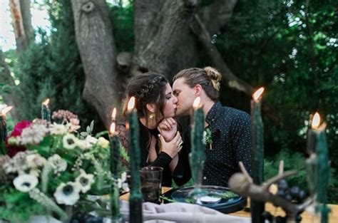 Dark Romance Wedding Inspiration Nearly Newlywed Blog Wedding Blog