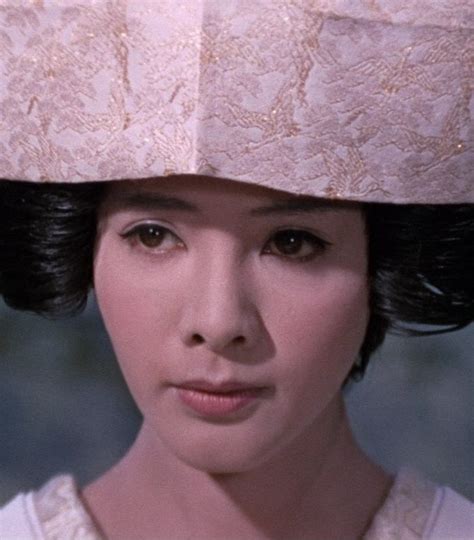 1967 Kissy Suzuki Mie Hama You Only Live Twice Bond Girls