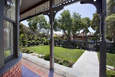 Front garden design doesn't have to be over the top or complicated when just adding a bit of greenery can make so much difference. Job of the Month - St Kilda Project Update - Ian Barker ...