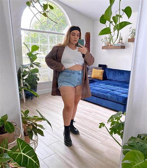 Nadia Aboulhosn Height Weight Bio Wiki Age Photo Instagram Fashionwomentop