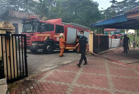 Kemalangan kereta di jalan tun abdul razak, dekat depan kampung kastam menghala pusat bandaraya pada hari ini. Tiada kemalangan jiwa dalam kebakaran Hospital Sultanah ...