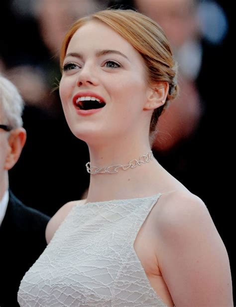 Посещала xavier college preparatory в фениксе, аризона, сша. Emma Stone - Irrational Man Premiere - 2015 Cannes Film ...