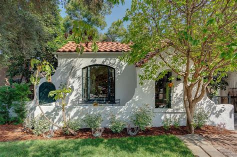 Flawless Spanish Style Bungalow For Sale For 989k In Silver Lake