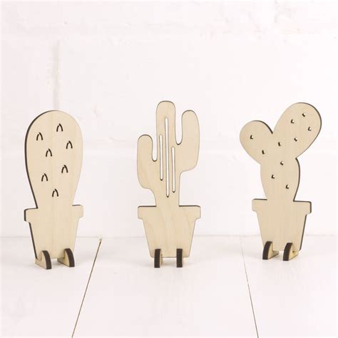 Standing Wooden Cactus Artcuts