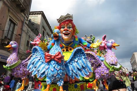 Carnevale In Italy What It Is And Where To Celebrate Ciao Andiamo