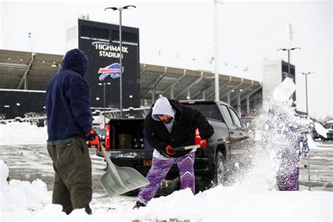 Bills Asking Fans To Help Shovel Snow Ahead Of Playoff Game Against