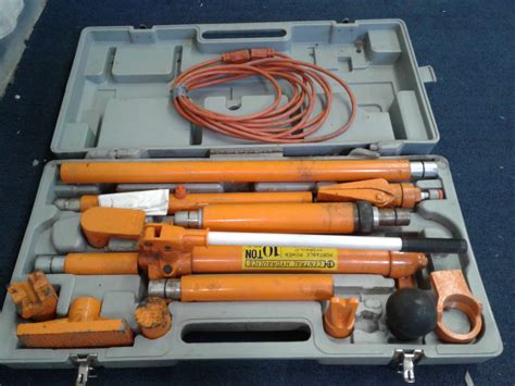 Lot Detail Hydraulic Body Frame Repair Kit 10 Ton Capacity