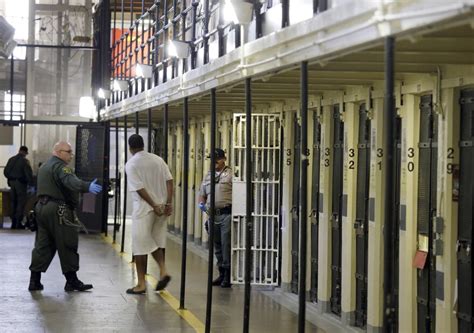 California Moves To Dismantle Nations Largest Death Row Kpbs Public